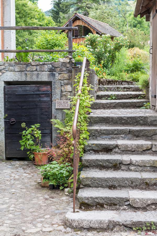 Auberge Du Moulin De Lere Vailly Exterior foto